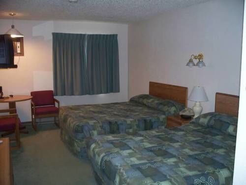 Medford Woodland Inn & Suites מראה חיצוני תמונה